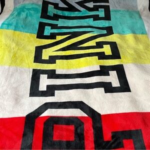 NWOT VICTORIA'S SECRET PINK SUPER SOFT SHERPA BLANKET LOGO RAINBOW 60 x 72